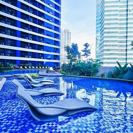 Air Residences Condominium Deluxe Manila Bagian luar foto