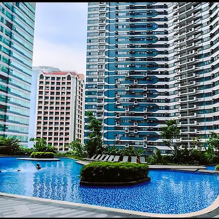 Air Residences Condominium Deluxe Manila Bagian luar foto