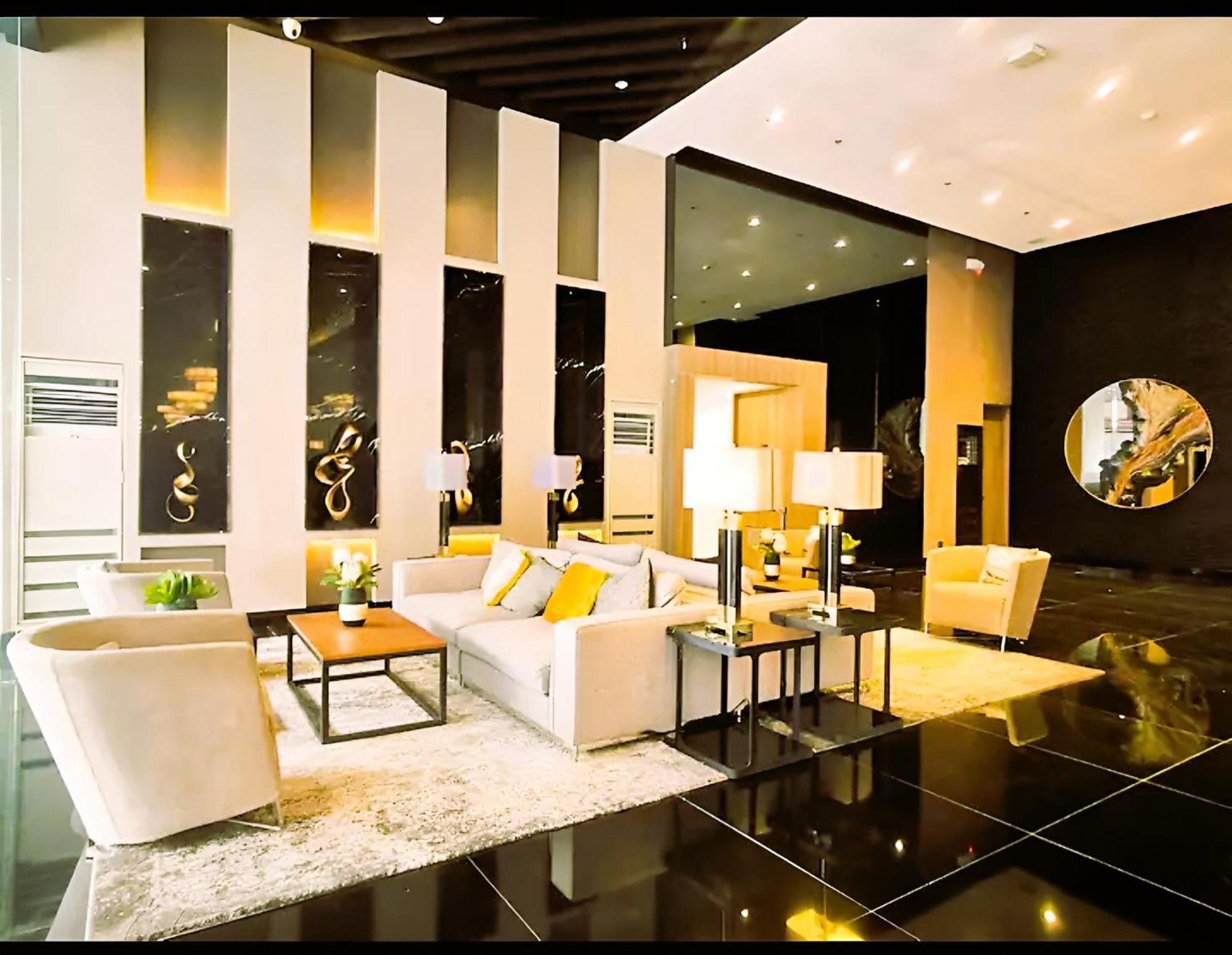 Air Residences Condominium Deluxe Manila Bagian luar foto