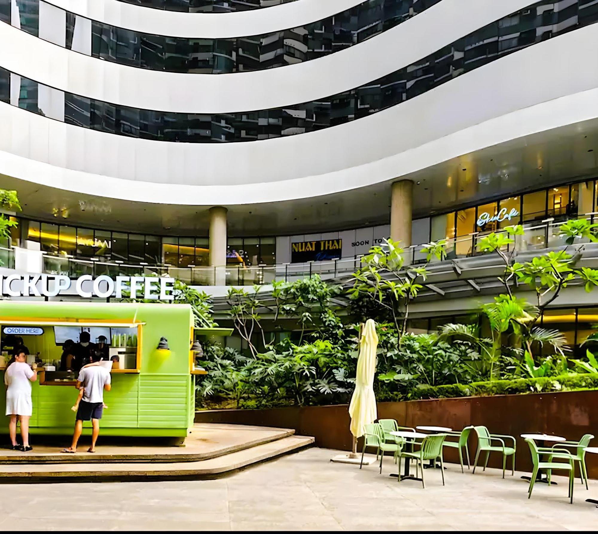 Air Residences Condominium Deluxe Manila Bagian luar foto
