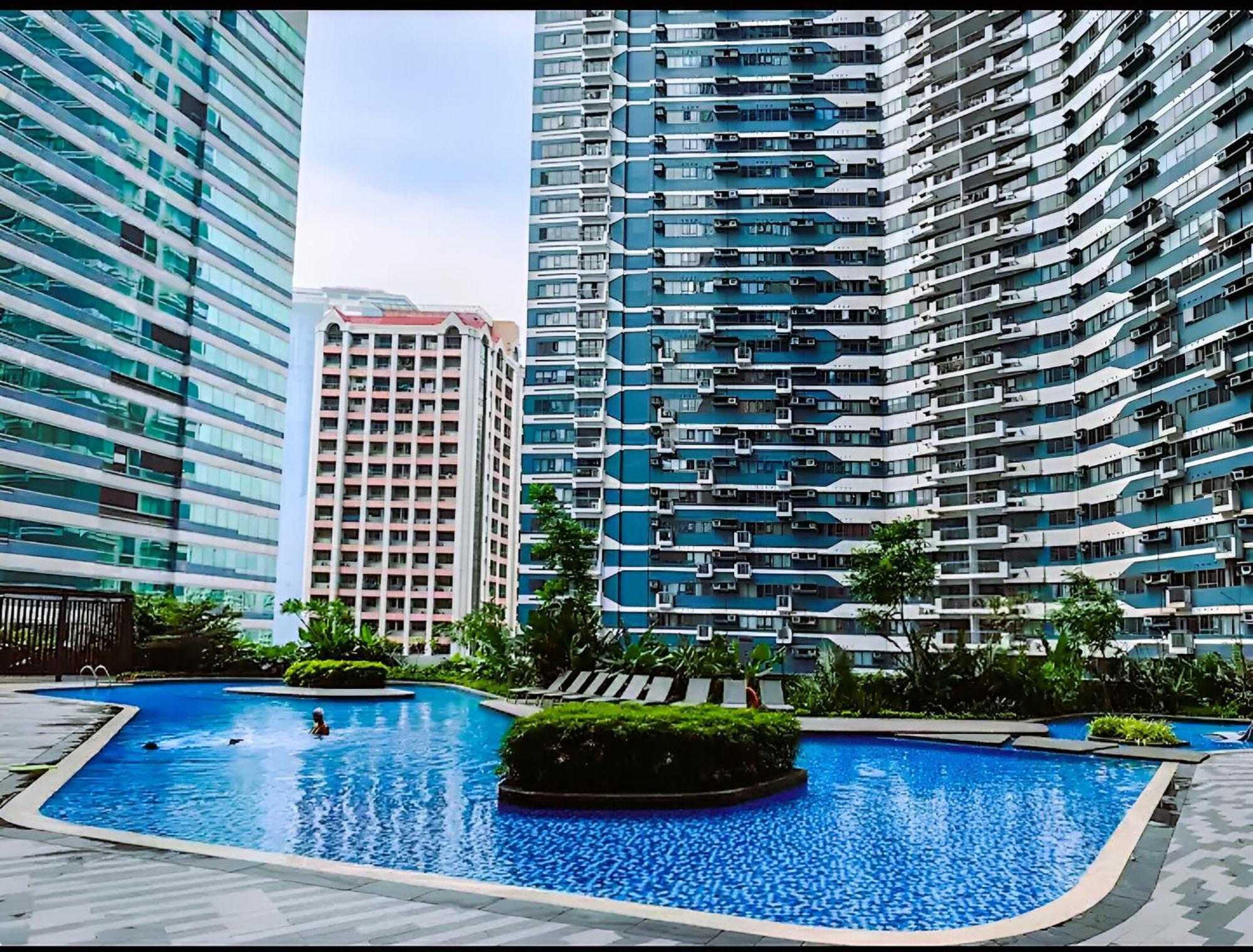 Air Residences Condominium Deluxe Manila Bagian luar foto